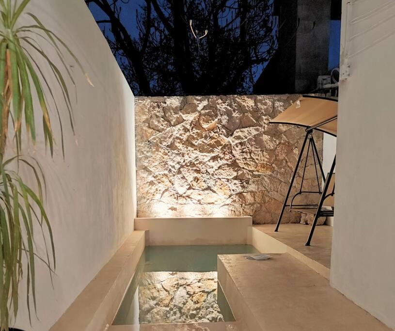 Casa Colibri Con Alberca En El Centro Apartman Mérida Kültér fotó