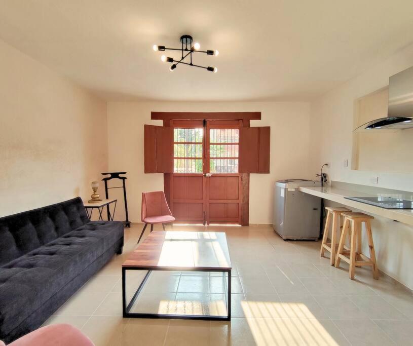 Casa Colibri Con Alberca En El Centro Apartman Mérida Kültér fotó